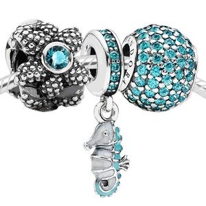 Pandora bracelet & sea horse charm